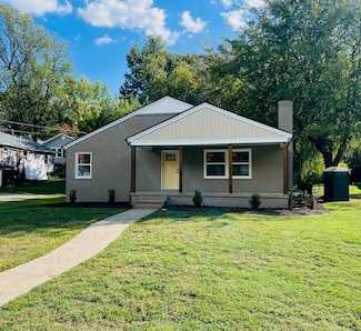 506 W Arch St, Madisonville, KY 42431