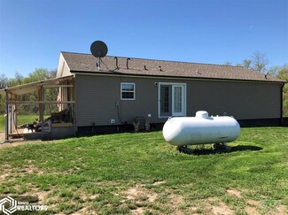 53100 340th Ave, Melrose, IA 52569