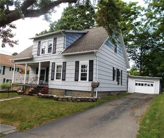 36 Babcock Ave, Silver Creek, NY 14136