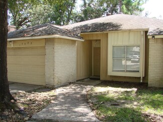 17323 Chaseloch St, Spring, TX 77379