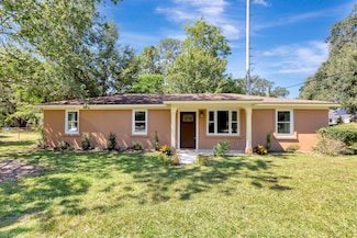 1249 Stone Post Rd, Charleston, SC 29412