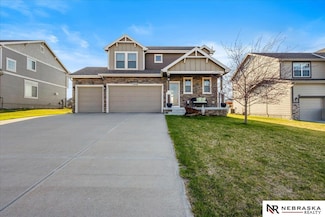 11918 S 210th St, Gretna, NE 68028
