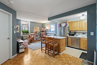 102 Bradhurst Ave Unit 906, New York, NY 10039