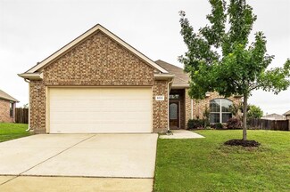 8311 Summerset Dr, Dallas, TX 75249