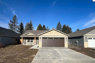 736 E Valley St S, Oldtown, ID 83822