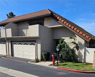 686 E Rowland St, Covina, CA 91723