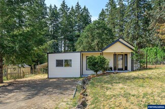 575 SW Hill Dr, Willamina, OR 97396