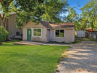 1228 Titus Ave, Des Moines, IA 50315