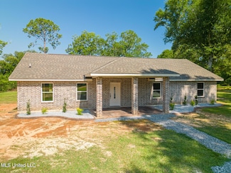 14715 Mcgregor Rd, Vancleave, MS 39565