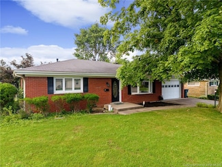 303 Winfield Dr, New Albany, IN 47150