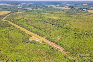397 Fountaintown Rd, Beulaville, NC 28518