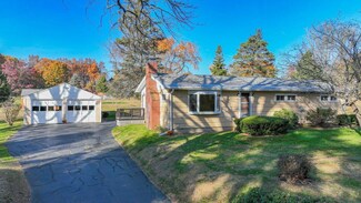 36 Governor Hill Rd, Eliot, ME 03903