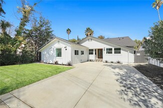 12413 Debby St, North Hollywood, CA 91606