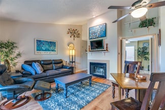 5550 Spring Valley Rd Unit B32, Dallas, TX 75254