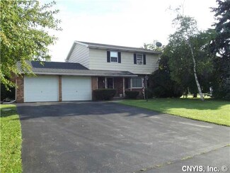 2796 Sharon St, Weedsport, NY 13166