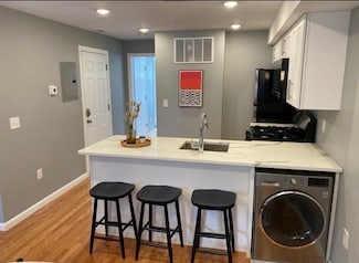 13 Wiget St Unit 3, Boston, MA 02113