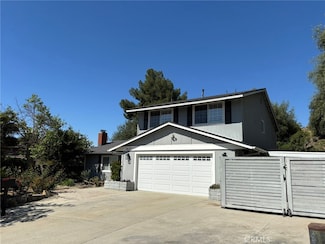 1637 Chestnut Hill Dr, Walnut, CA 91789