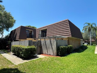 2110 21st Ln, Palm Beach Gardens, FL 33418