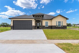 108 Meadowbrook Dr, Odem, TX 78370