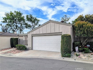 2811 Lancewood Ct, Fullerton, CA 92835
