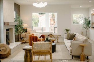 3274 Garden Ave, Los Angeles, CA 90039