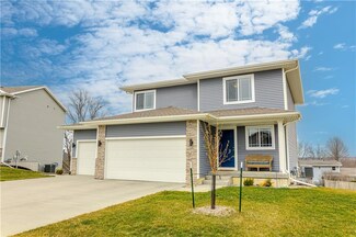 802 Evans View Dr, Adel, IA 50003