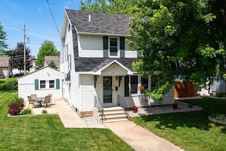 214 S Willow St, Kimberly, WI 54136