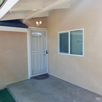 2217 Calloway Dr, Bakersfield, CA 93312