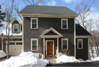6B Cragmore Rd, Newton Upper Falls, MA 02464