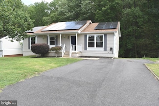 5036 Tara Dr, Fredericksburg, VA 22407