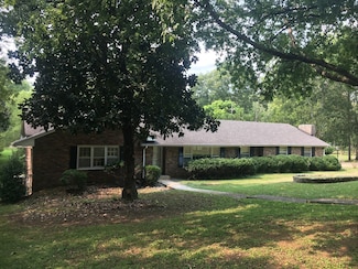 106 Sunset Dr, Pulaski, TN 38478