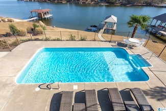 190 Coves Dr, Vincent, AL 35178