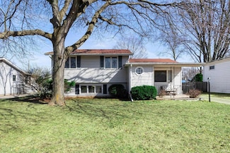 1816 Crestwood Blvd, South Bend, IN 46635