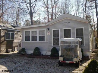 40 Pacific Ave, Marmora, NJ 08223