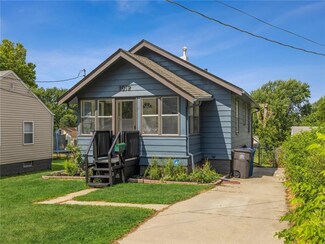 1512 E 32nd St, Des Moines, IA 50317