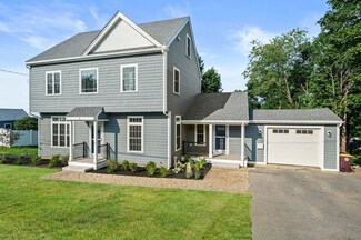 31 Bradmere Way, North Weymouth, MA 02191