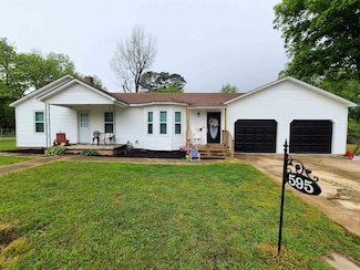 595 S Houston Ave, Piggott, AR 72454