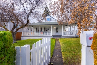 1527 NW 10th St, Bend, OR 97701