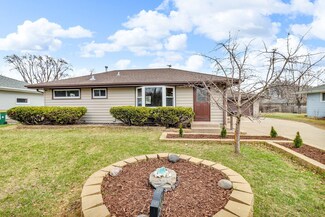 6224 Regent Ave N, Minneapolis, MN 55429