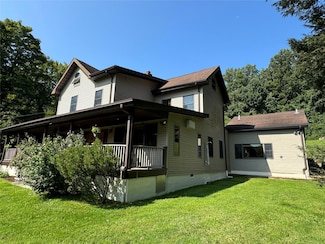 459 Illington Rd, Ossining, NY 10562