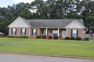 140 County Road 163, New Brockton, AL 36351