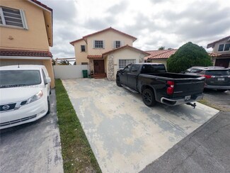 943 SW 135th Ct, Miami, FL 33184