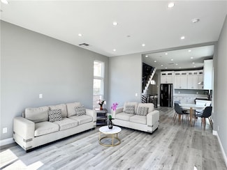 418 Camino de Teodoro, Walnut, CA 91789