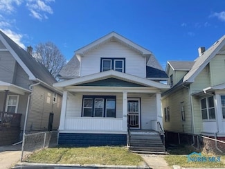 2215 Academy Ave, Toledo, OH 43606