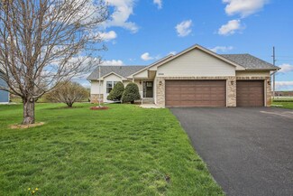 15516 79th St NE, Elk River, MN 55330