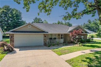 3796 Meadow Ln, Osage Beach, MO 65065