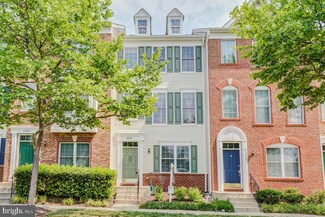42846 Smallwood Terrace, Chantilly, VA 20152