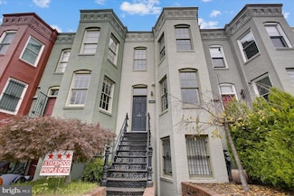 612 C St NE Unit 1, Washington, DC 20002