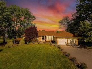 9311 Willow Rd, Liberty, MO 64068