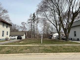 0 E Sunnyside Ave, Libertyville, IL 60048